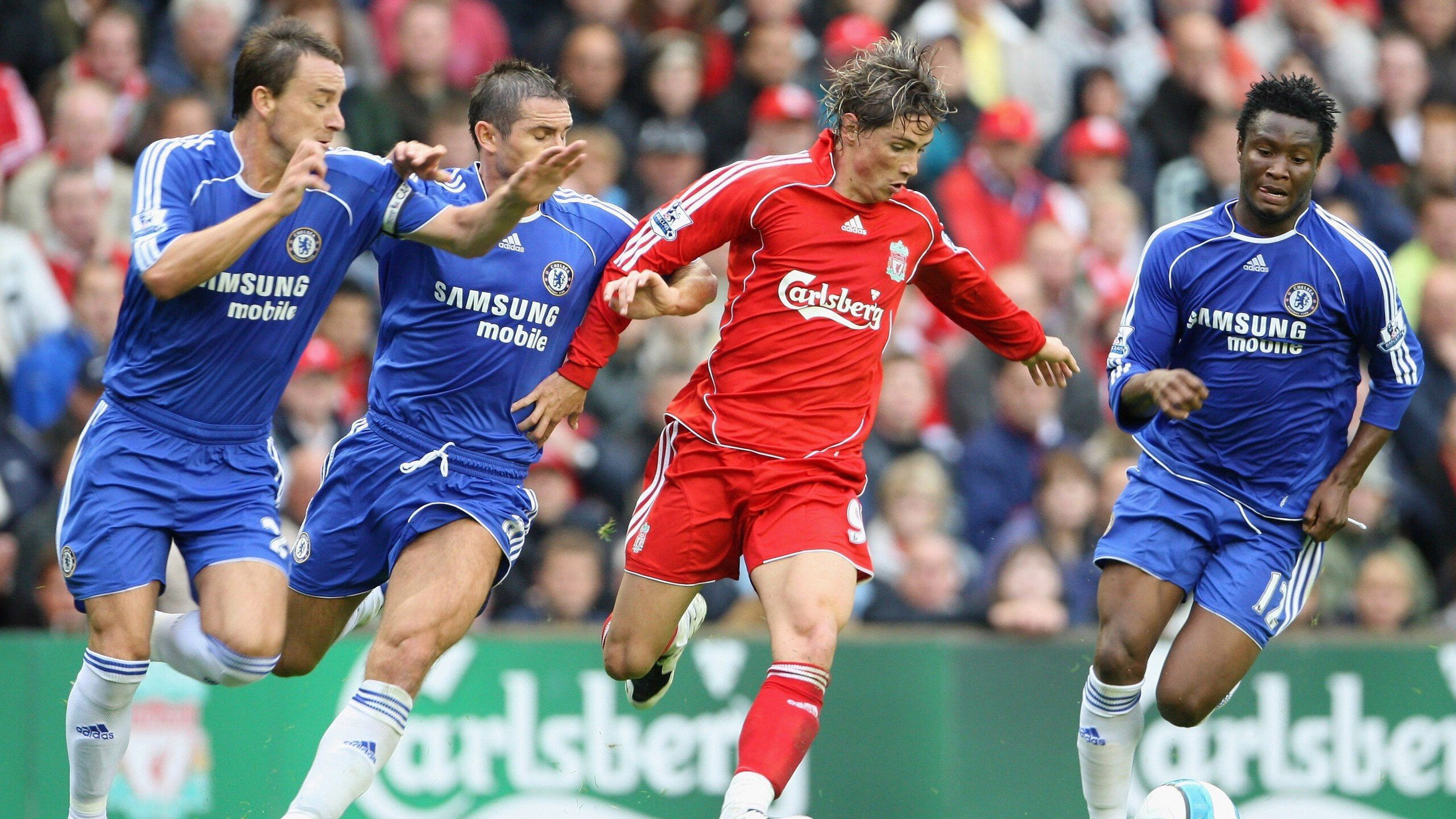 曼联与欧洲俱乐部的转会谈判进入白热化，曼联vs欧洲明星联队